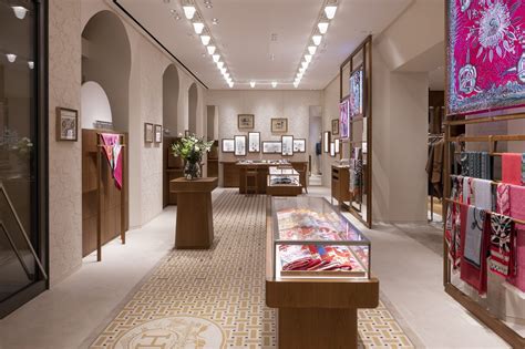 hermes boutique lyon.